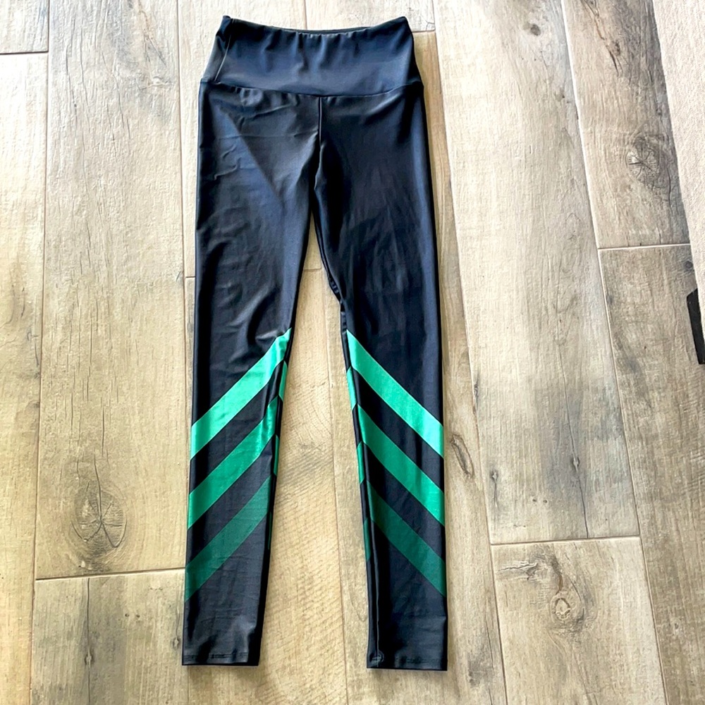 NWOT Goldsheep St Patrick’s Day Leggings 🍀